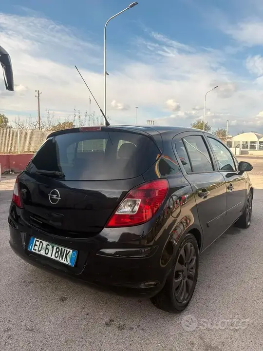 Opel Corsa 2010 photo 4