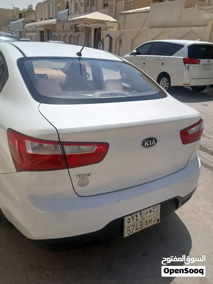 Kia Rio 2015 photo 3