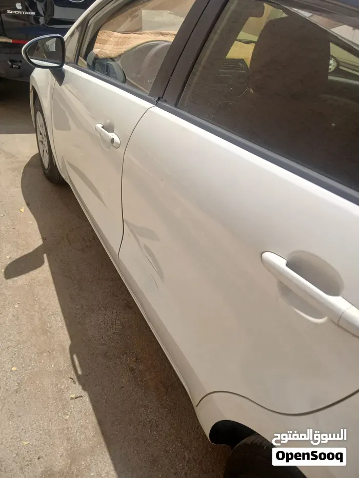 Kia Rio 2015 photo 2