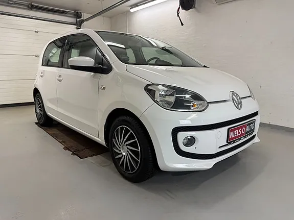 Volkswagen Up 2014 photo 2