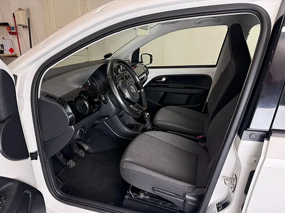 Volkswagen Up 2014 photo 5