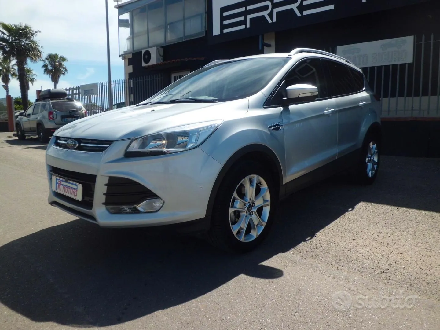 Ford Kuga 2015 photo 2