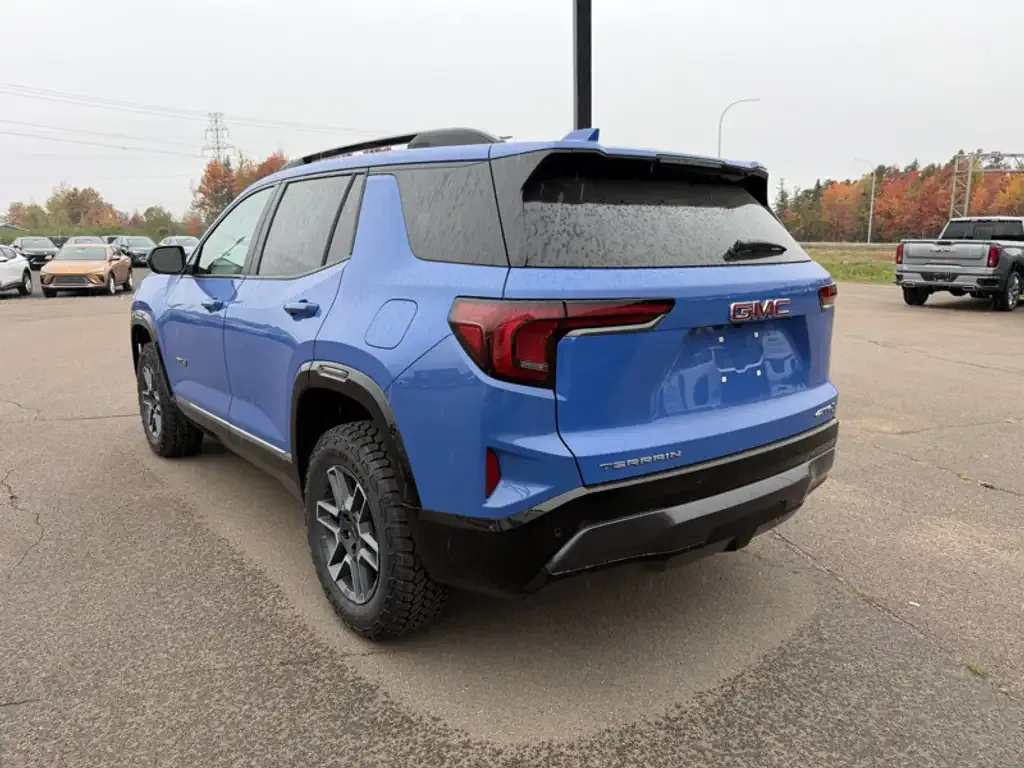 GMC Terrain 2027 photo 4