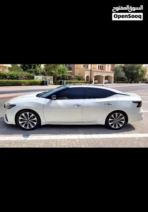Nissan Maxima
