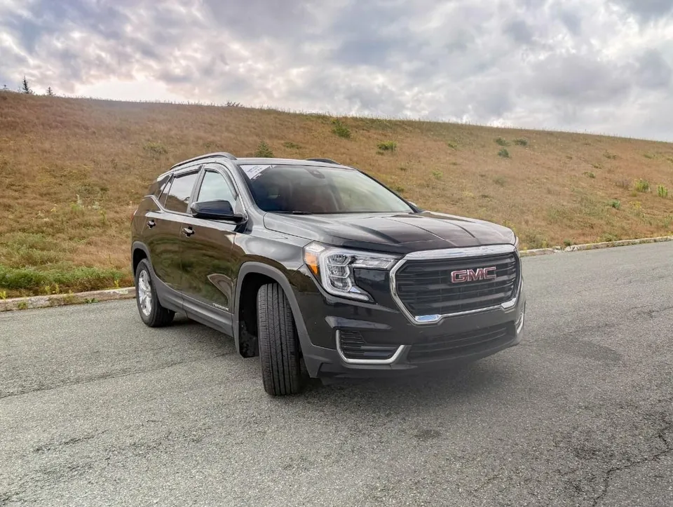 GMC Terrain 2023 photo 4