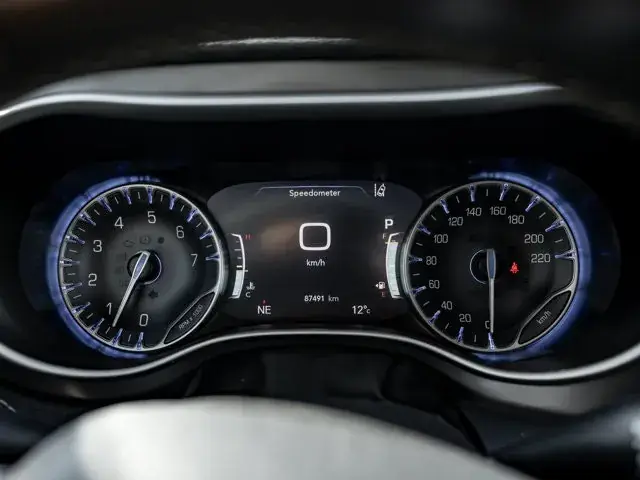 Chrysler Pacifica 2024 photo 4