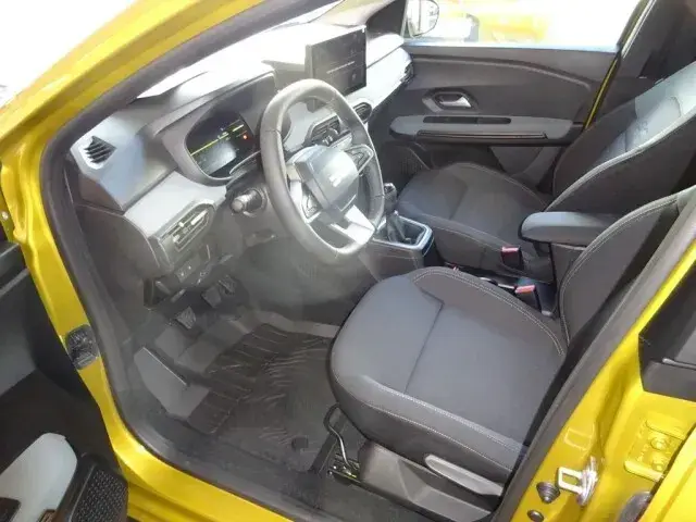 Dacia Sandero Stepway Extreme Tce 110 photo 3