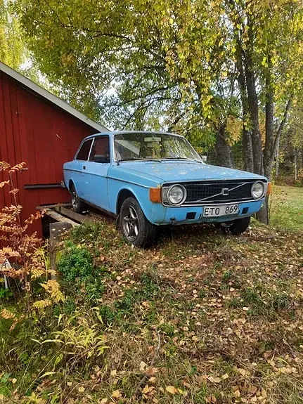 Volvo 142