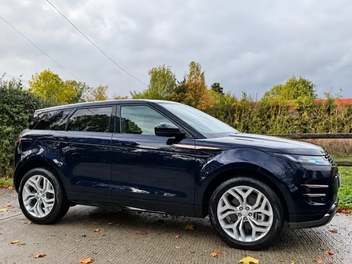 Land Rover Range Rover Evoque 2022 photo 4