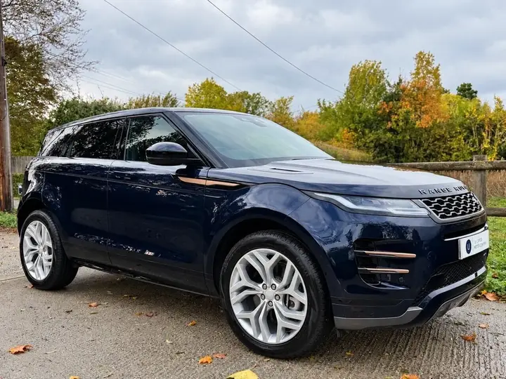 Land Rover Range Rover Evoque 2022 photo 2