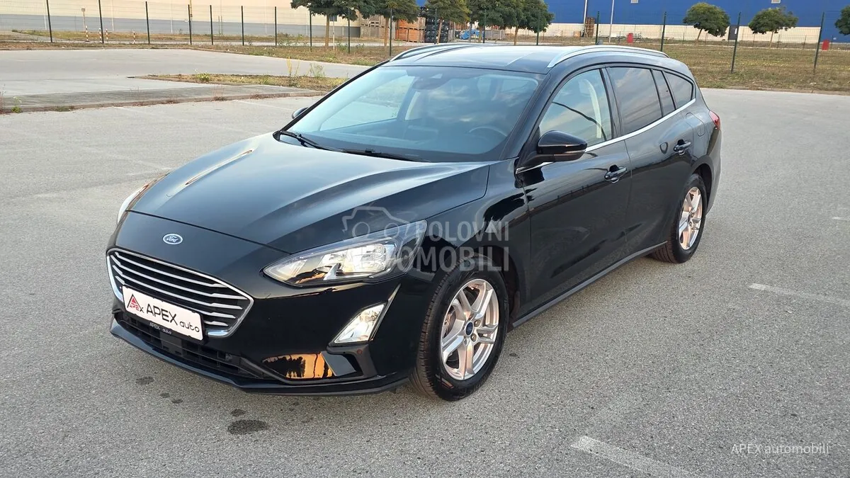 Ford Focus 2021 photo 2