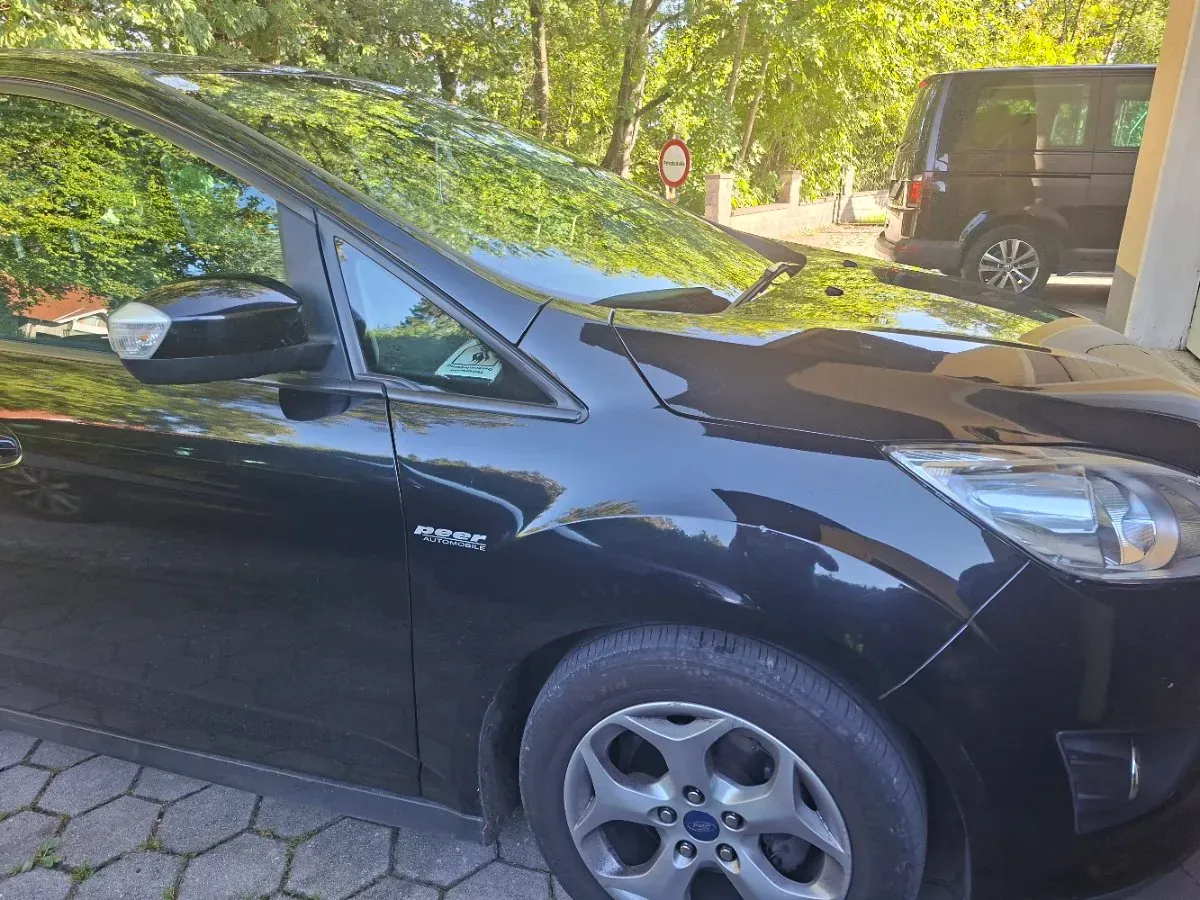 Ford C-Max 2011 photo 3