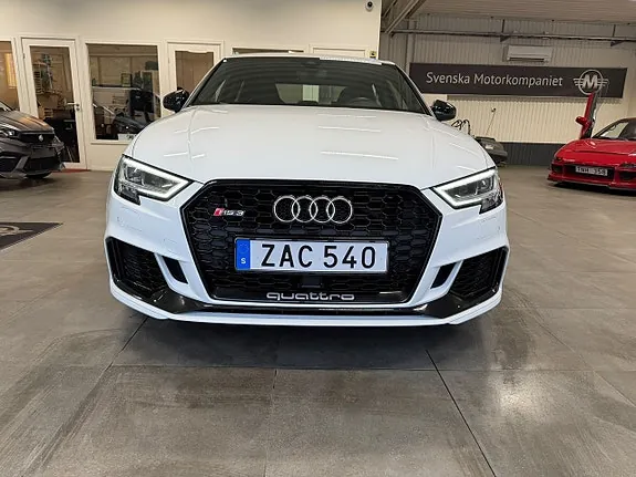 Audi Rs3 2018 photo 2