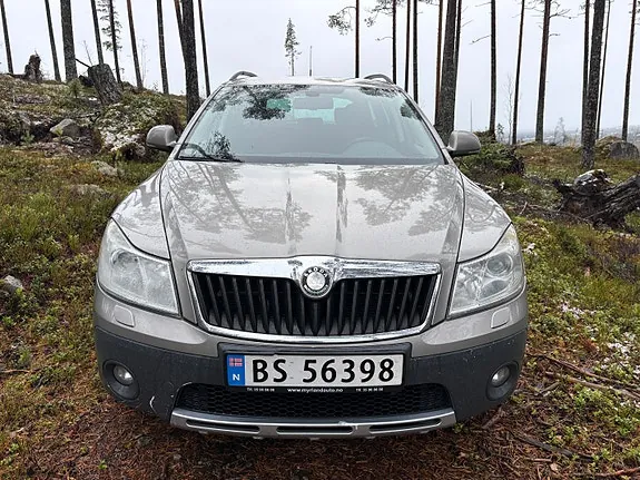Skoda Octavia Scout 2010 photo 3