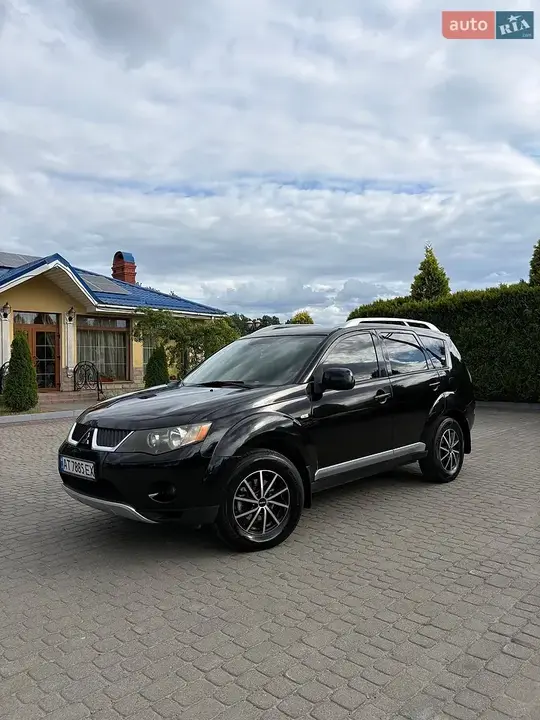 Mitsubishi Outlander Xl