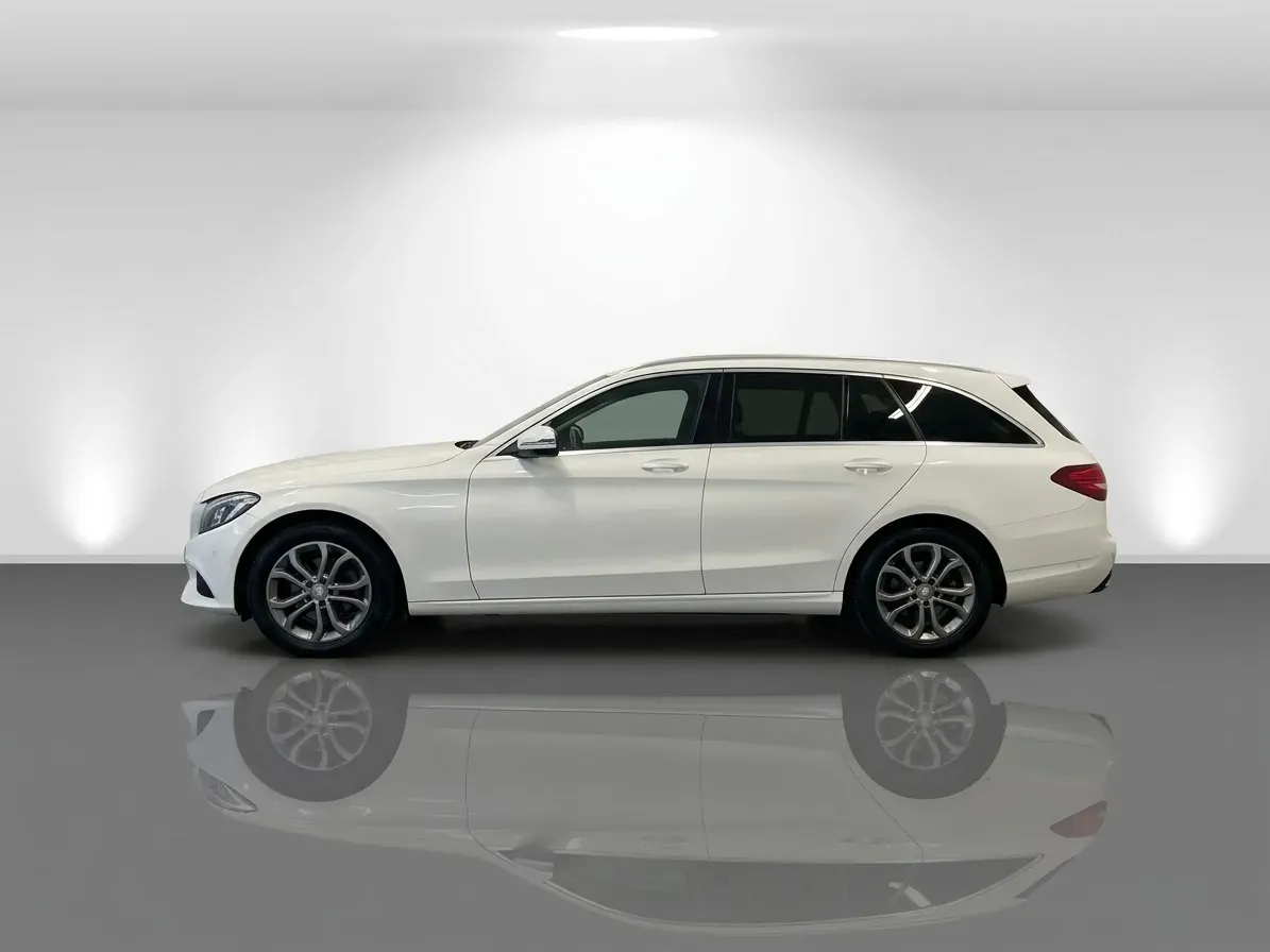 Mercedes-Benz C-Class 2016 photo 2