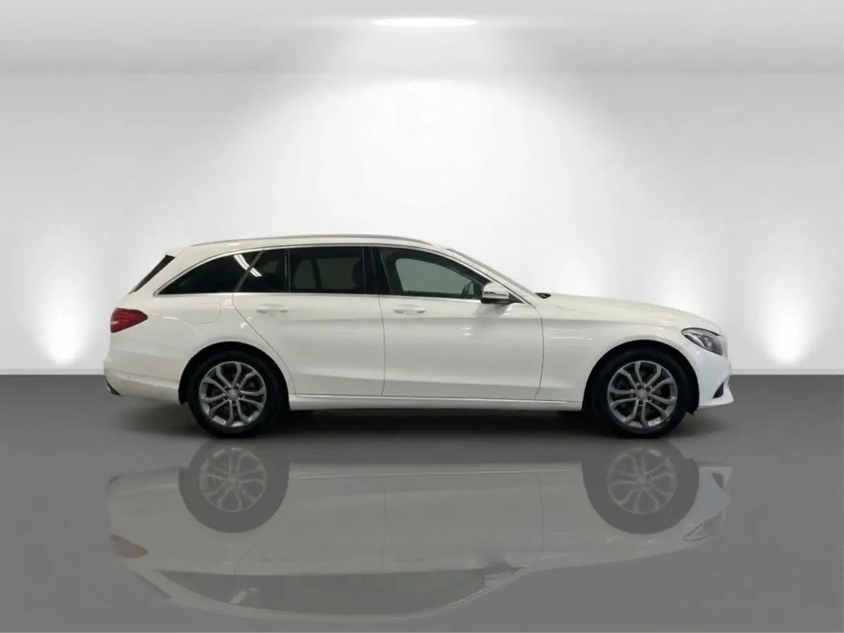Mercedes-Benz C-Class 2016 photo 3