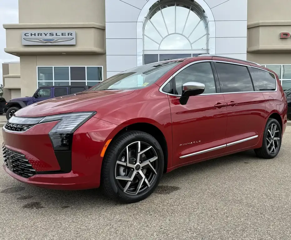 Chrysler Pacifica 2027 photo 2