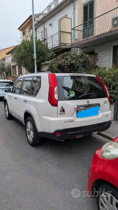 Nissan X-Trail 2011 photo 4