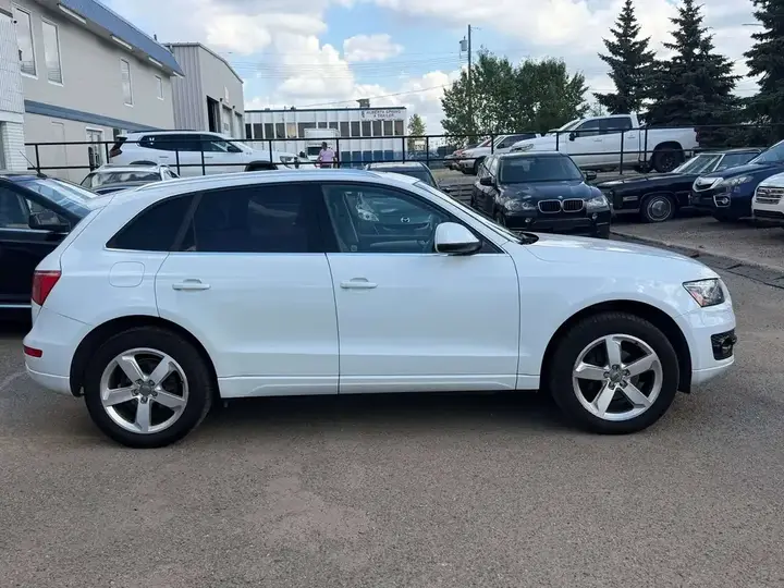 Audi Q5 2012 photo 4