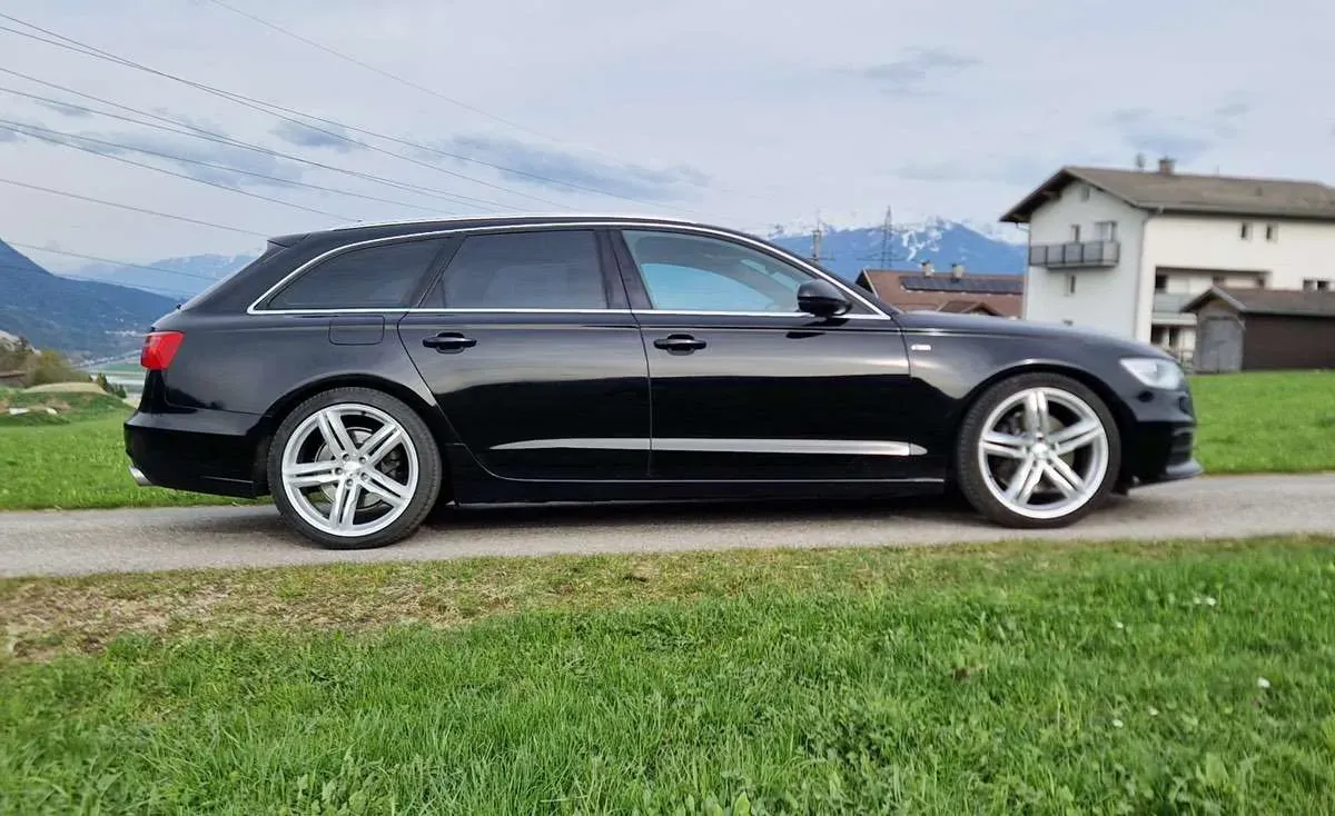 Audi A6 2013 photo 2
