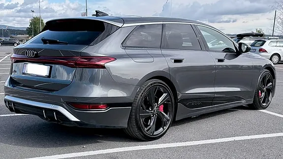 Audi S6 E-Tron