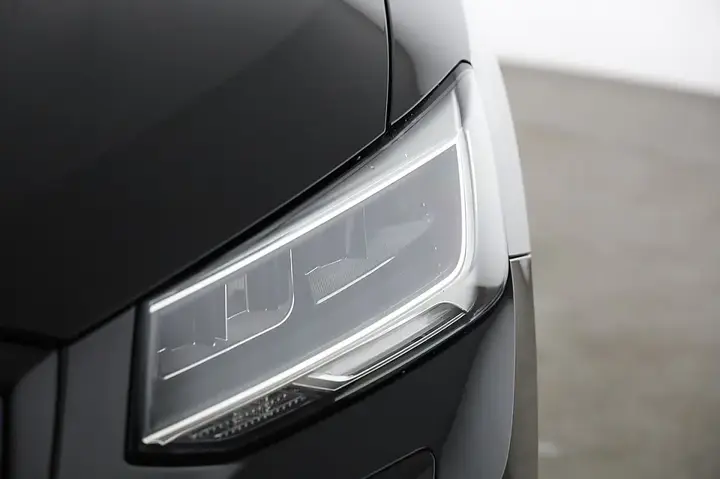 Audi Q2 2023 photo 3