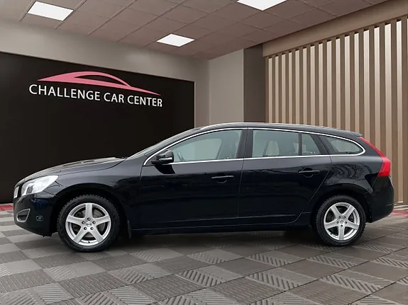 Volvo V60 2012 photo 2