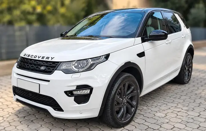 Land Rover Discovery Sport 2016 photo 4