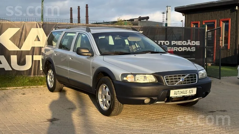 Volvo Xc 70 2003 photo 2