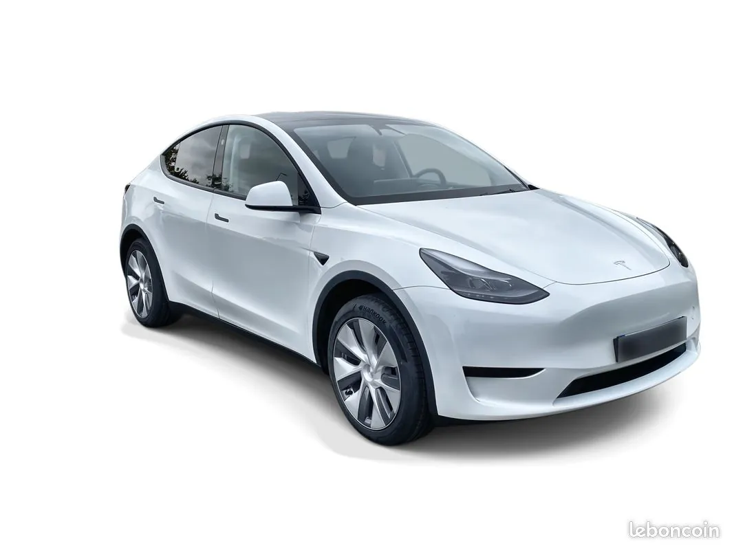 Tesla Model Y 2024 photo 3