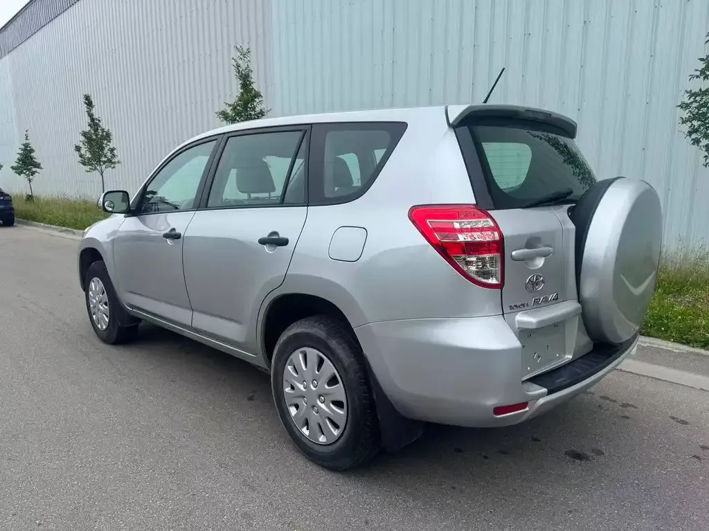 Toyota Rav4 2010 photo 5