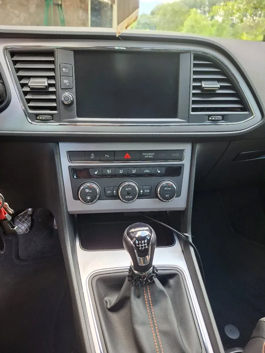 Seat Leon 2018 photo 3