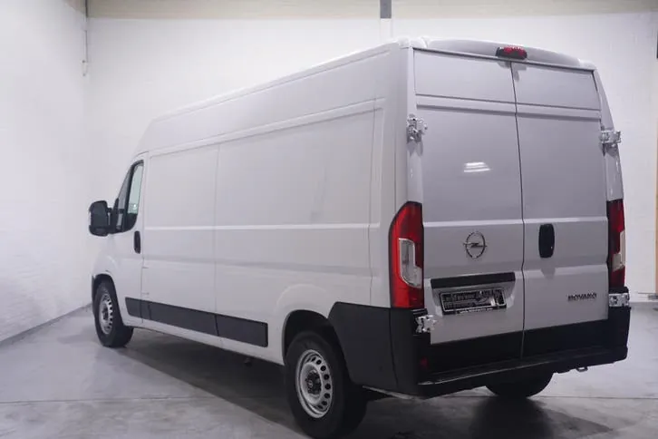 Opel Movano 2024 photo 3