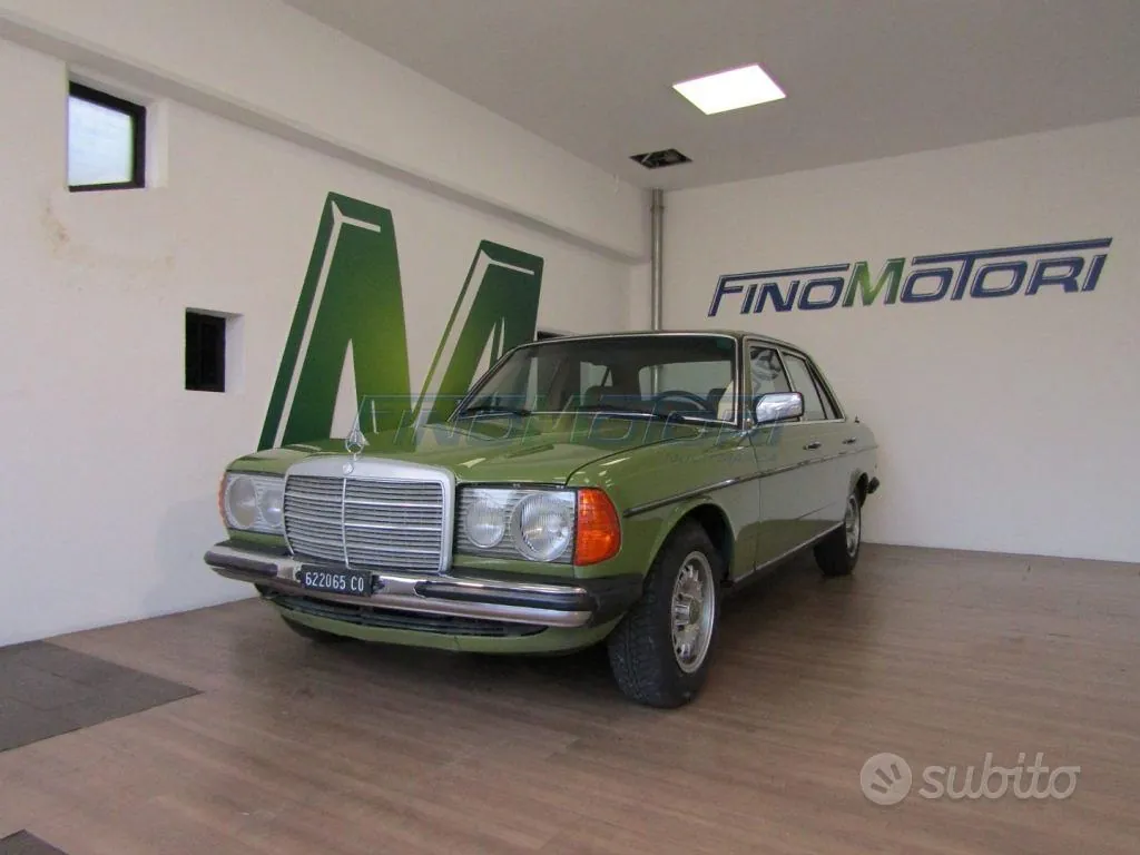 Mercedes-Benz 200