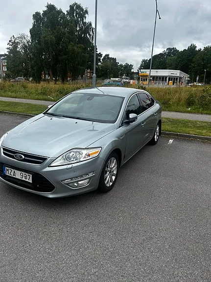 Ford Mondeo 2013 photo 2