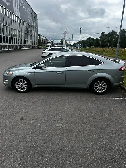 Ford Mondeo 2013 photo 3