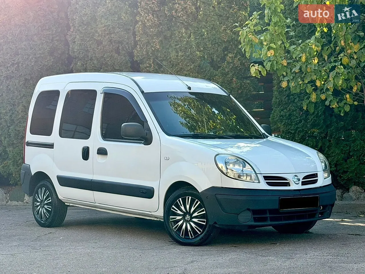 Nissan Kubistar