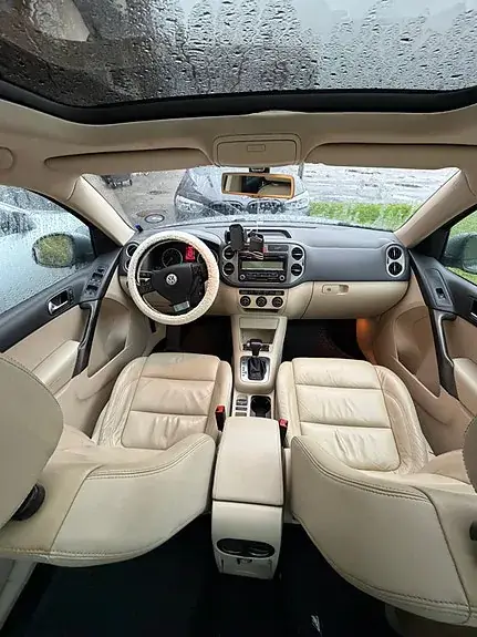 Volkswagen Tiguan 2009 photo 2