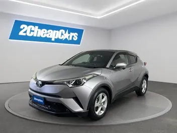 Toyota C-Hr 2017 photo 2
