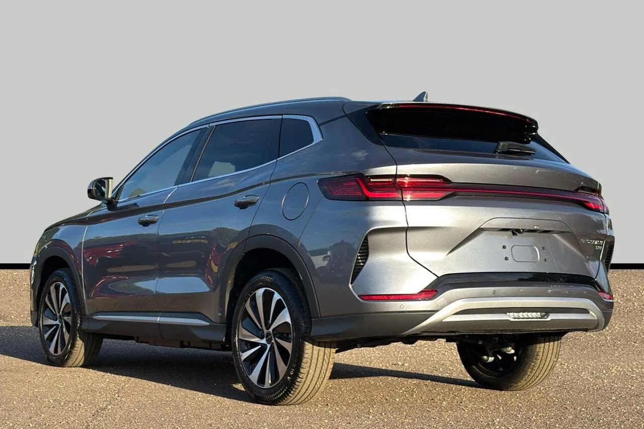 BYD Seal U 2026 photo 3