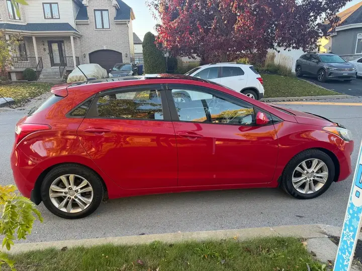 Hyundai Elantra 2013 photo 4