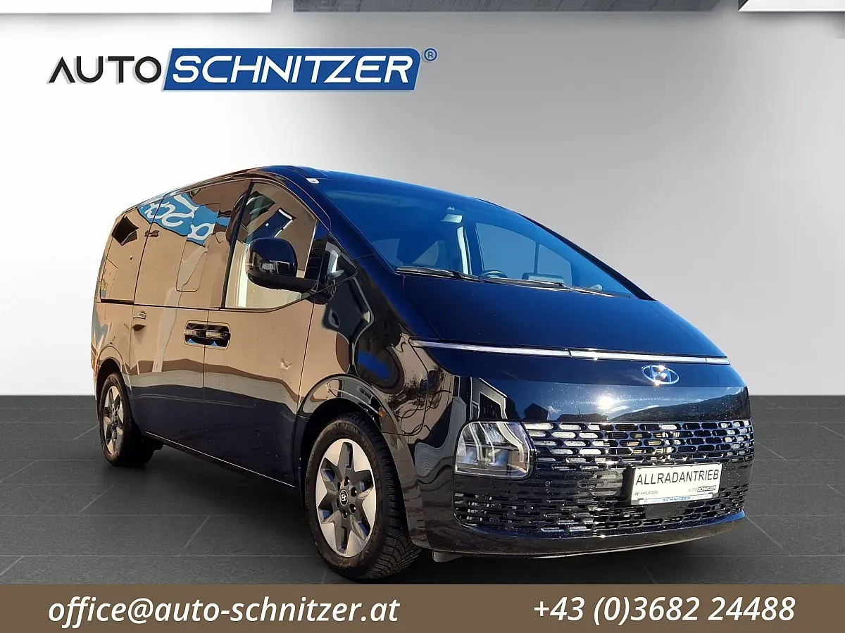 Hyundai Staria 2023 photo 4