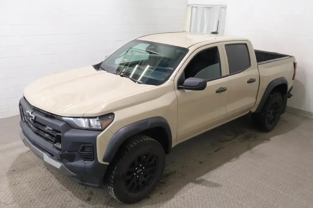 Chevrolet Colorado 2024 photo 3