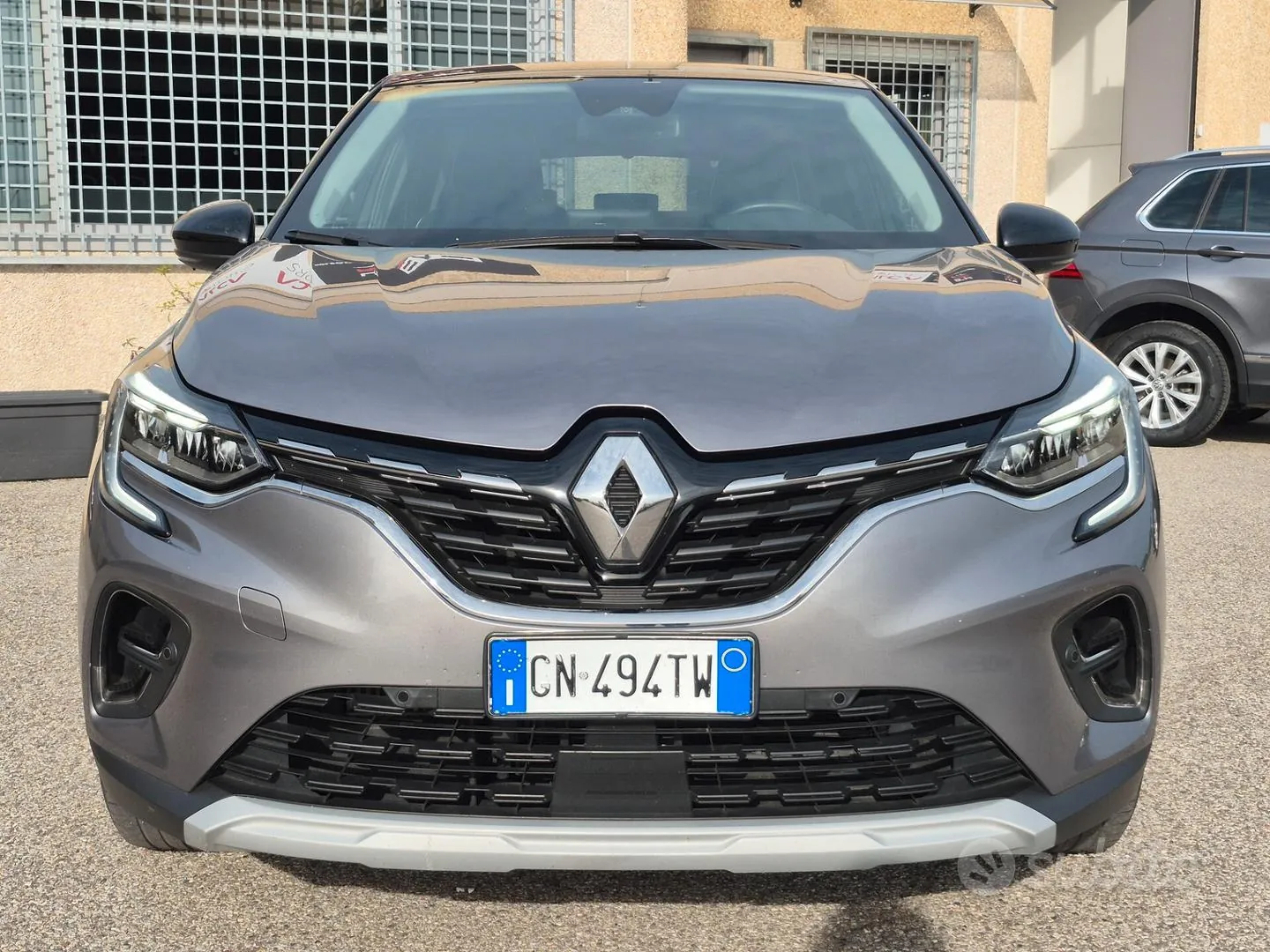 Renault Captur 2023 photo 2