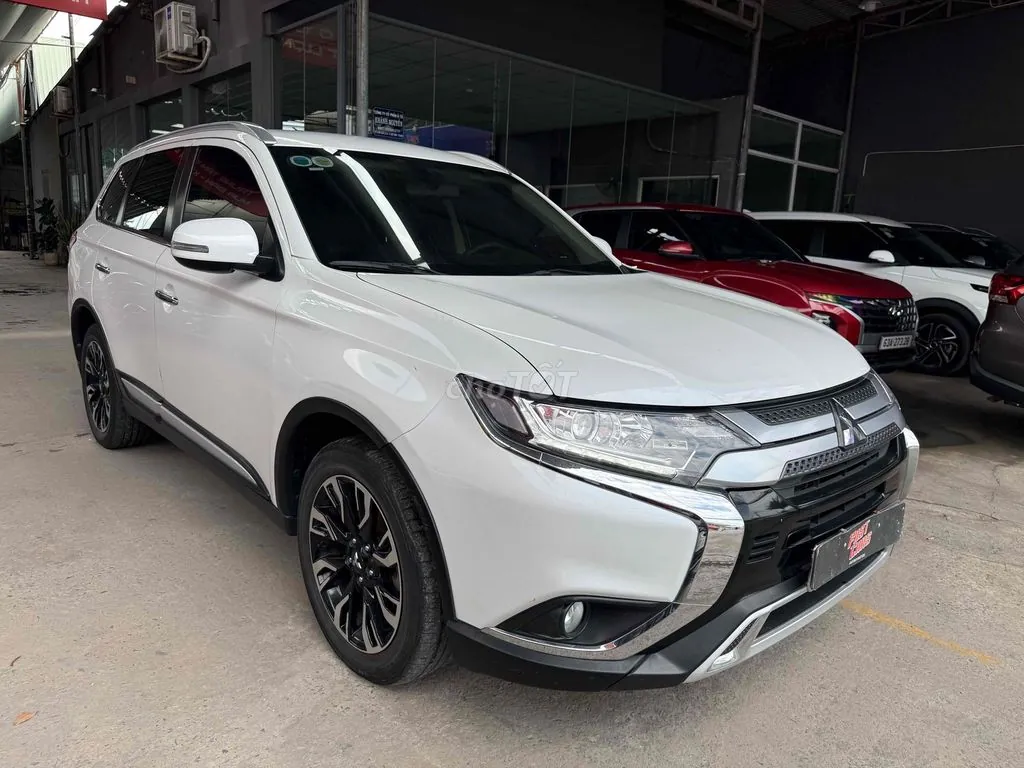 Mitsubishi Outlander 2020 photo 3
