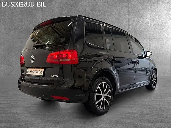 Volkswagen Touran 2012 photo 5
