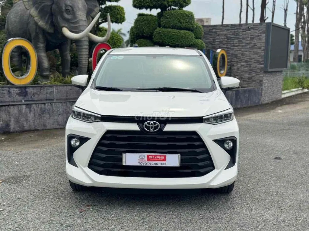 Toyota Avanza Premio 2024 photo 2