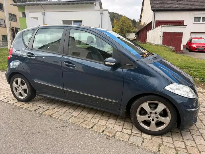 Mercedes-Benz Mercedes