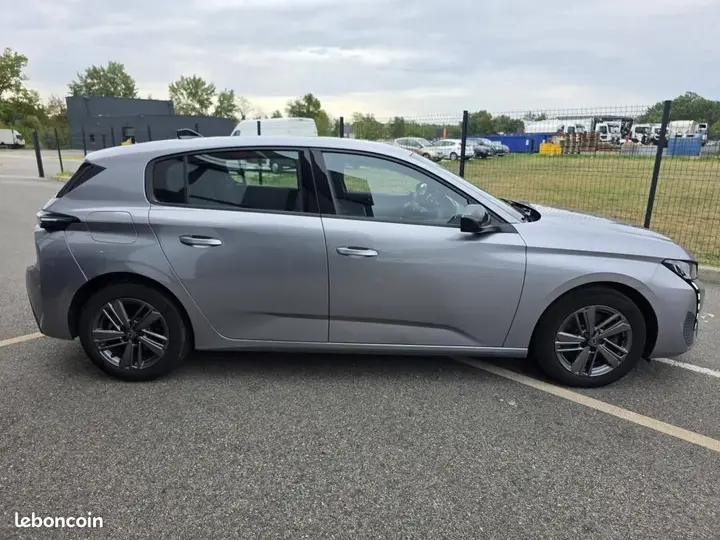 Peugeot 308 2022 photo 5